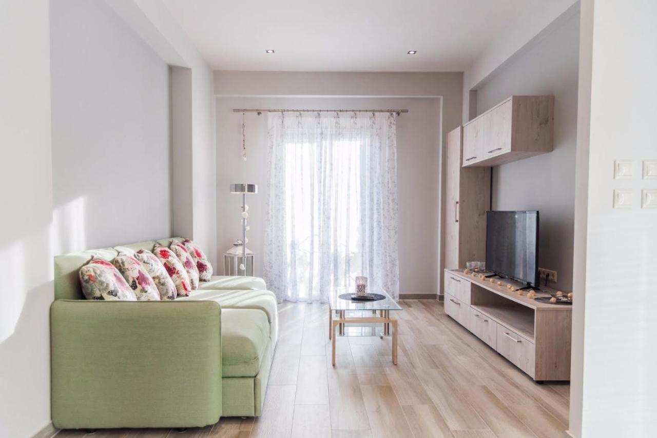 Athena Apartments Vitaládes エクステリア 写真