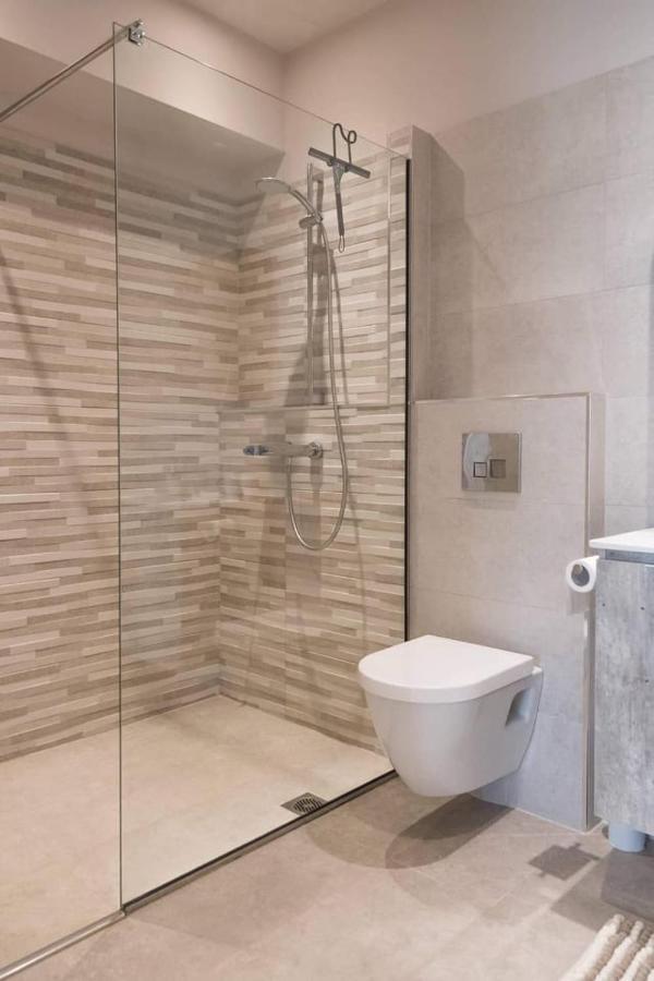 Athena Apartments Vitaládes エクステリア 写真