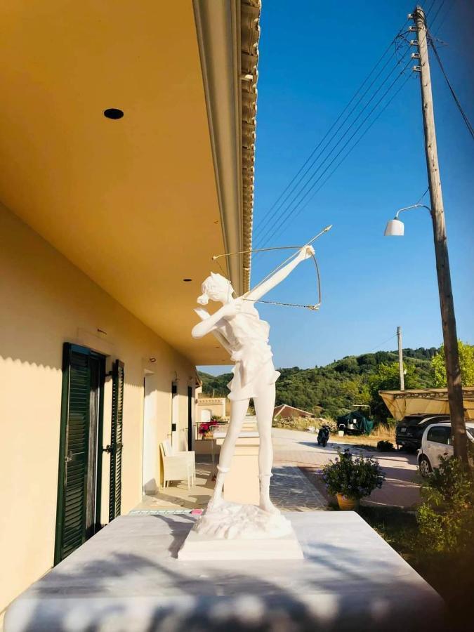 Athena Apartments Vitaládes エクステリア 写真